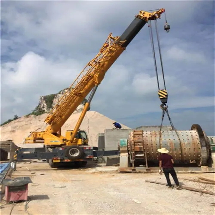 金牛吊车的运输费用是否包含在租赁费用中